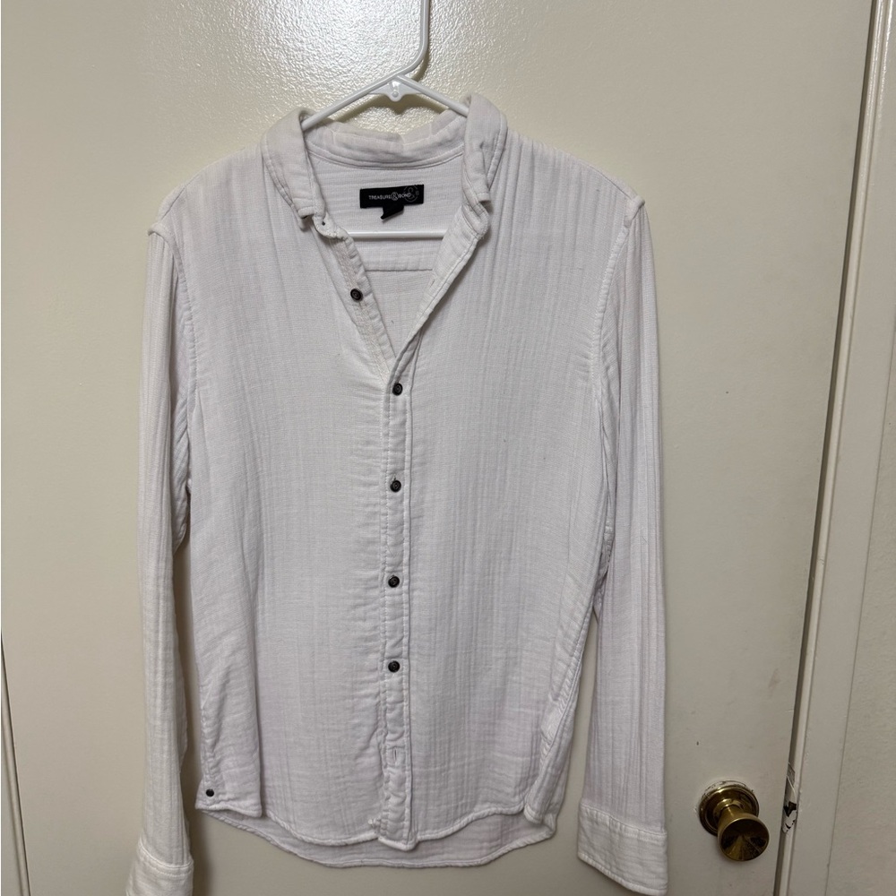 Treasure & Bond Crisp White Top